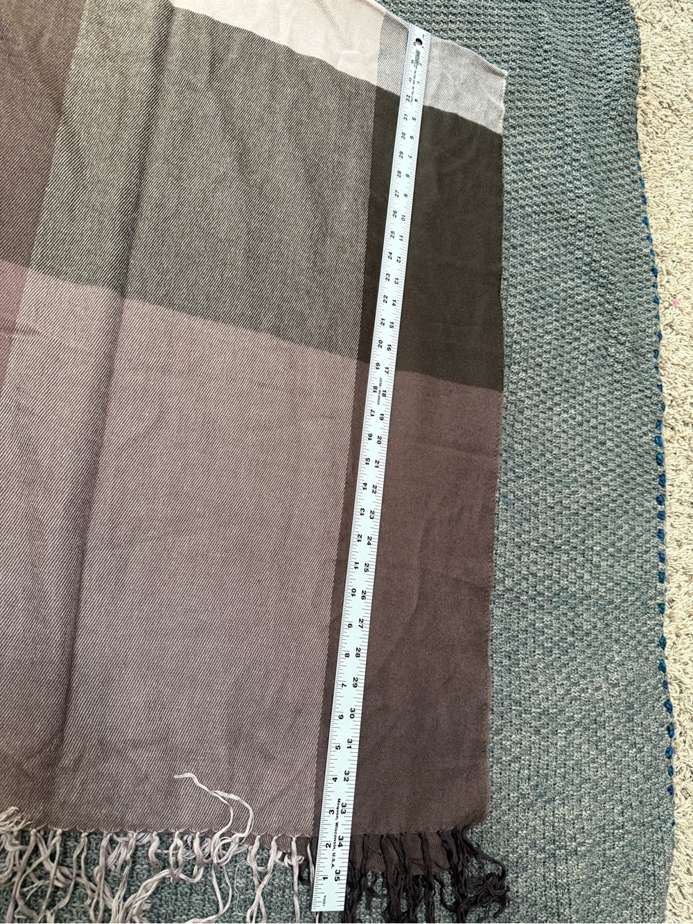 Light Mauve Gradient greys Women's 30 x 72” Scarf - (H &M) - Picture 2 of 7